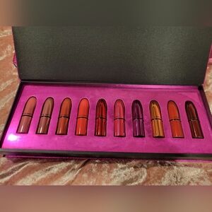 M.A.C. Pretty Little Things 10 Pc Full Size Lipstick Set